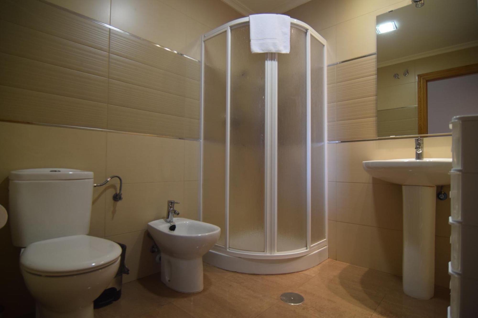 Hospedium Dlj Andujar Centro Apartment Luaran gambar