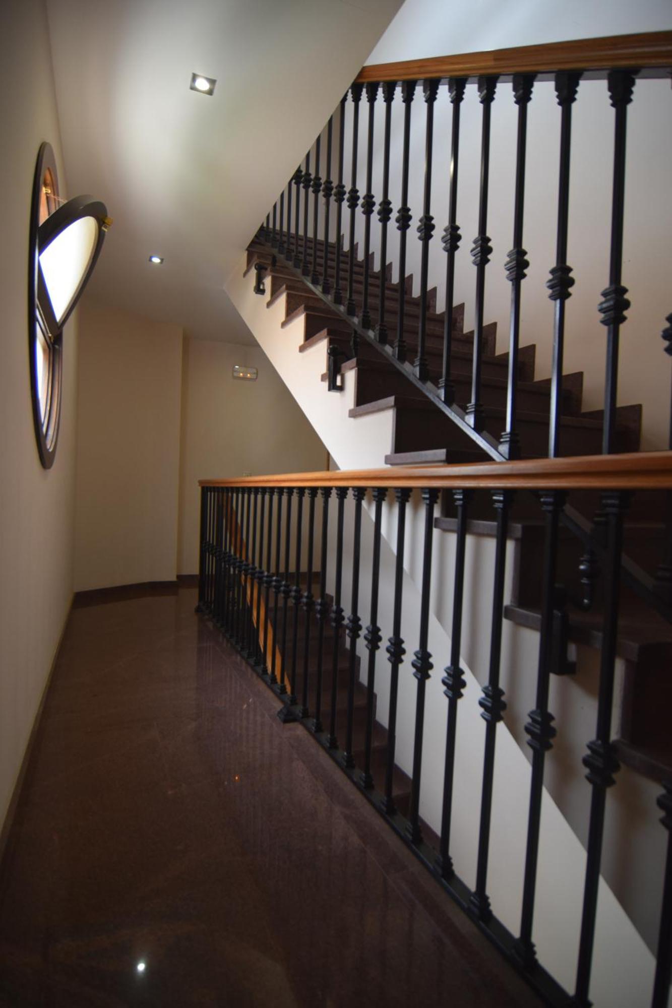 Hospedium Dlj Andujar Centro Apartment Luaran gambar